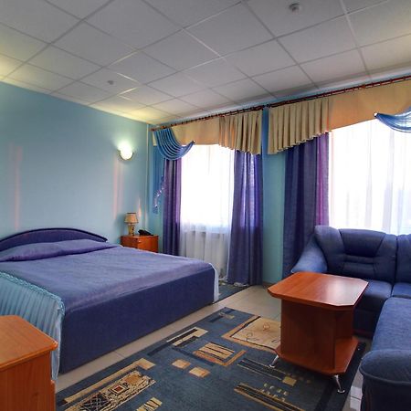 Hotel Aquapark Alligator เตอร์โนปิล ภายนอก รูปภาพ